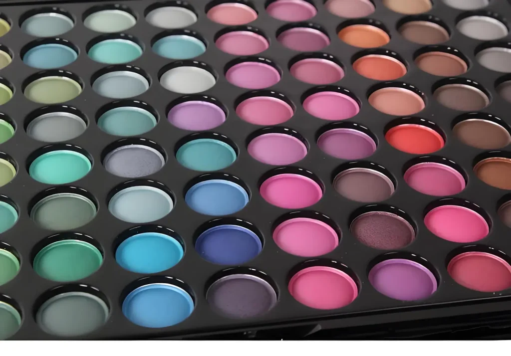 Optimal number of shades in a eyeshadow palette