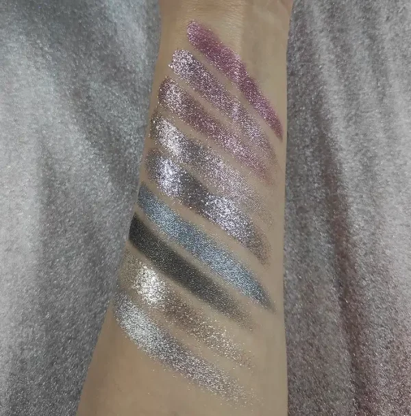 Colorful Sparkle Metallic Eyeshadow High Pigment Pressed Duochrome Eyeshadow Makeup Dazzling Rich Color Off Creamy Eyeshadow