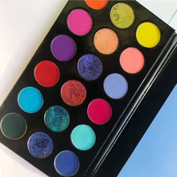 wholesale eyeshadow palette cosmetics makeup products private label custom