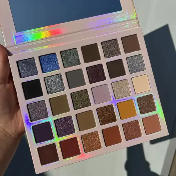 High Pigment Nude Eyeshadow Palette Vegan Matte Sparkle Shimmer Low MOQ Private Label
