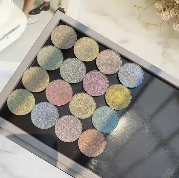 OEM 15 Colors Cosmetic Holographic Duochrome Glitter Pigment EyeShadow 36mm Pan Multichrome Chameleon Eyeshadow For Eye Makeup